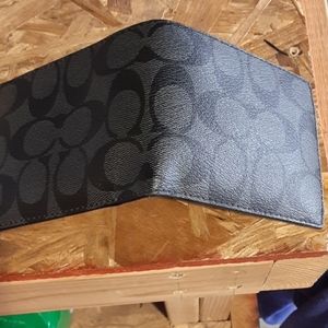 Coach men wallet